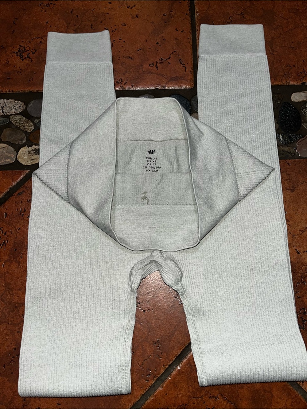 H&M Light Gray Ribbed Thermal Undershirt Set